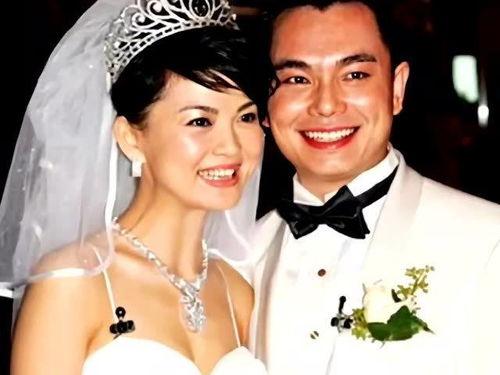 离婚后，她当场闪婚亿万富翁,她与亿万富翁的甜蜜邂逅